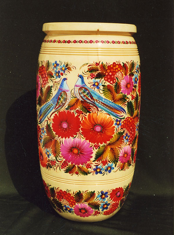 Ваза «Розквіт». 2001. Дерево, розпис